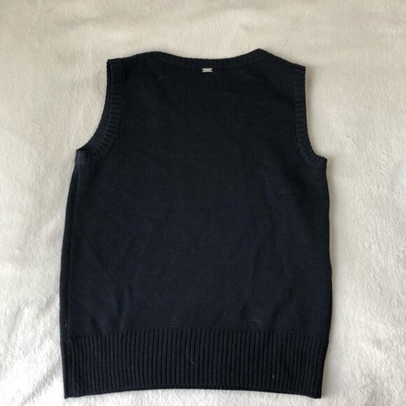 St John sport tank top - Picture 2 of 7